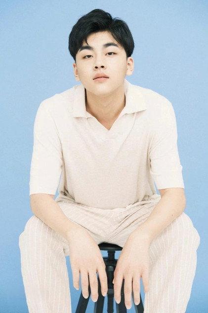 Zhou Siyu - Actor Profile Photo