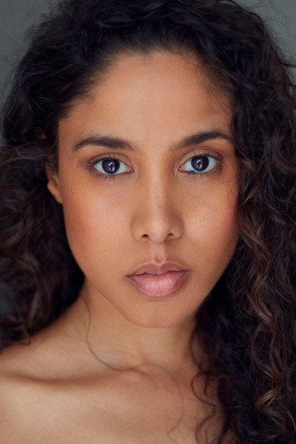 Trudy van Rooy - Actor Profile Photo