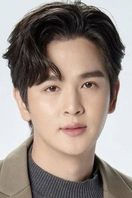 Phusanu Wongsavanischakorn - Actor Profile Photo