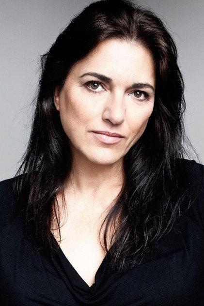 Alexandra Leite - Actor Profile Photo