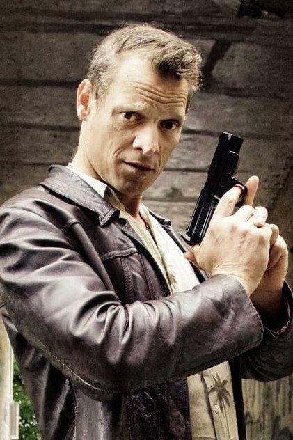 Simon Görts - Actor Profile Photo