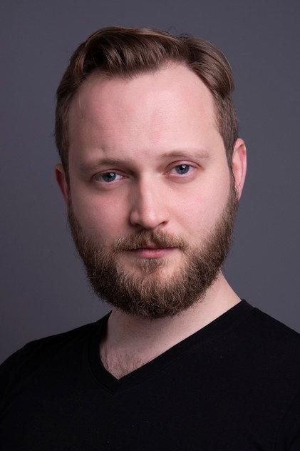 Tom Crowley - Actor Profile Photo