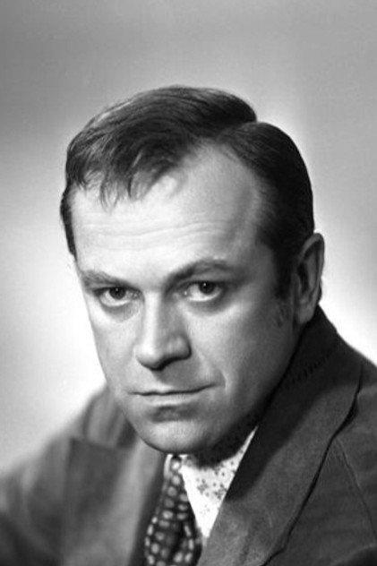 Igor Komarov - Actor Profile Photo