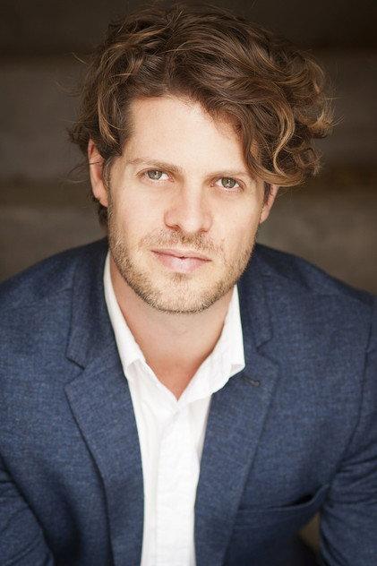 Gary Abrahams - Actor Profile Photo