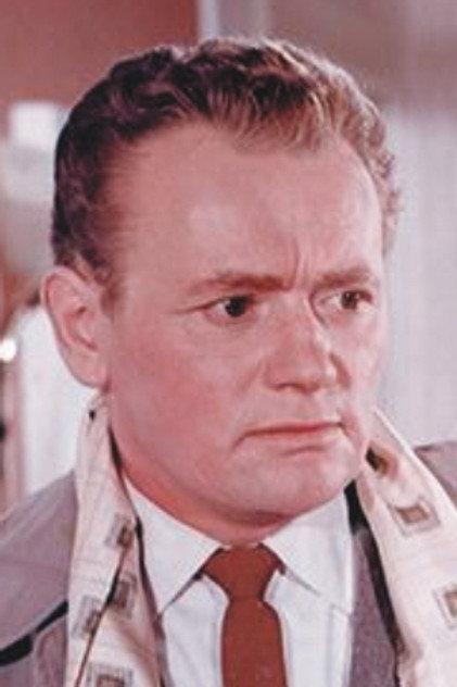 Albert Hetterle - Actor Profile Photo