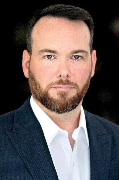 Dana Brunetti - Actor Profile Photo