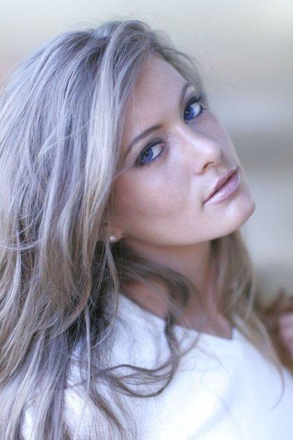Holly Weber - Actor Profile Photo