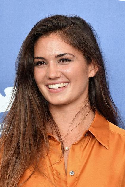 Ophélie Bau - Actor Profile Photo