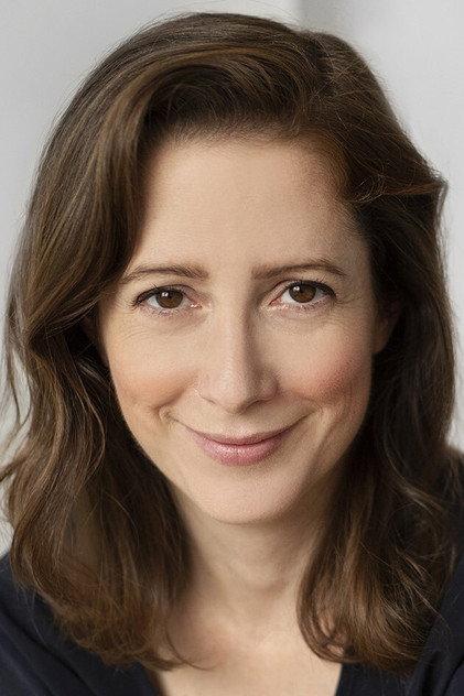 Kaitlyn Riordan - Actor Profile Photo