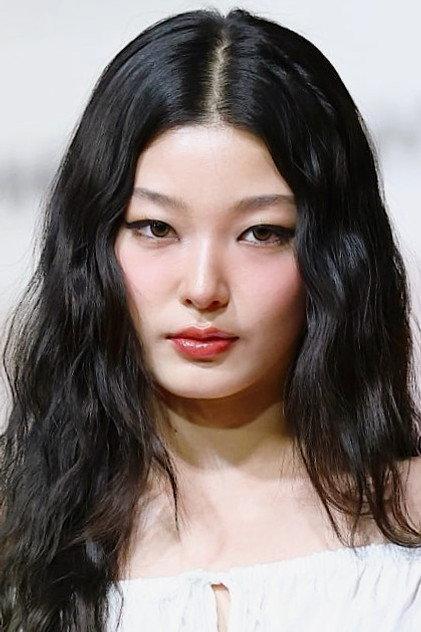 Yoonchae Jeong - Actor Profile Photo