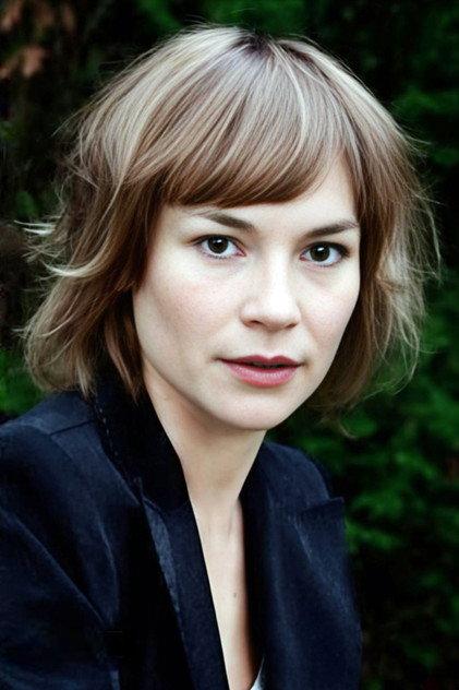 Mélanie Leray - Actor Profile Photo