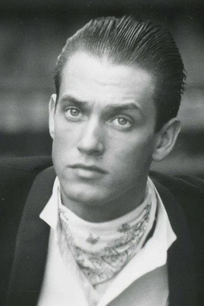 Dursley McLinden - Actor Profile Photo