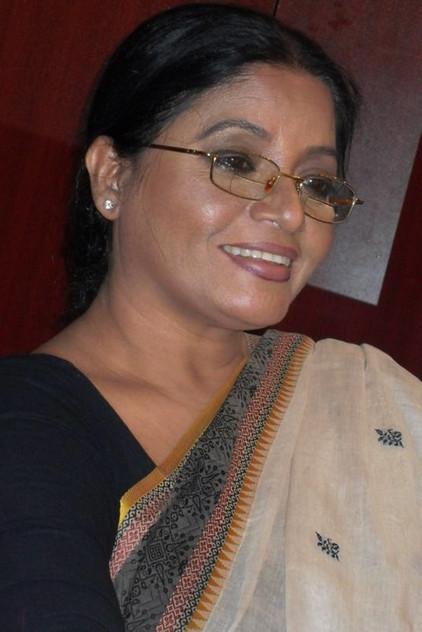 Dolly Johur - Actor Profile Photo