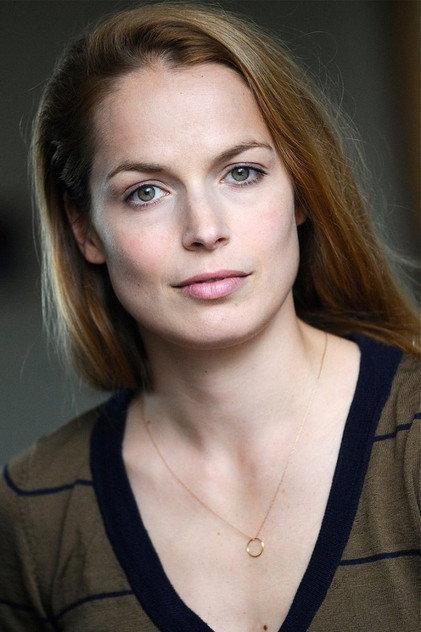 Caroline Breton - Actor Profile Photo
