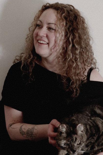 Jenni Gretton - Actor Profile Photo