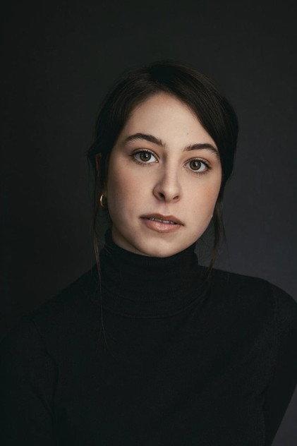 Léa St-Pierre - Actor Profile Photo