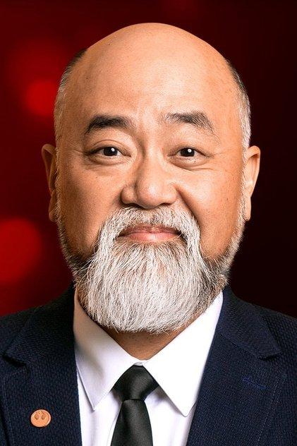 Paul Sun-Hyung Lee - Actor Profile Photo