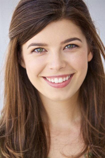Alanna Fox - Actor Profile Photo