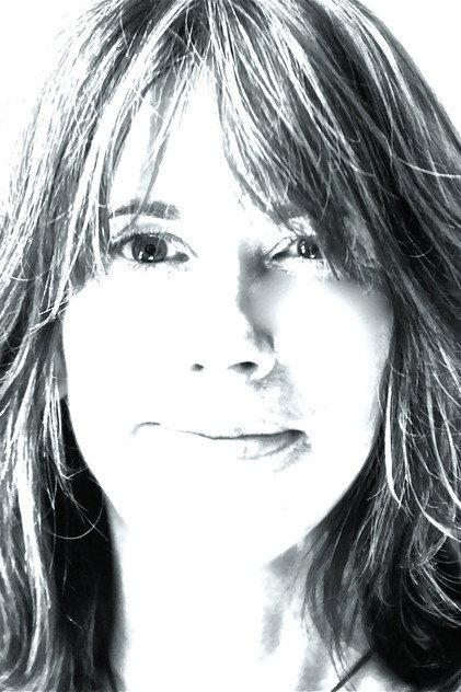 Karen Walton - Actor Profile Photo