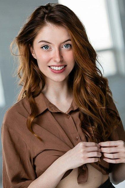 Sydney Sabiston - Actor Profile Photo