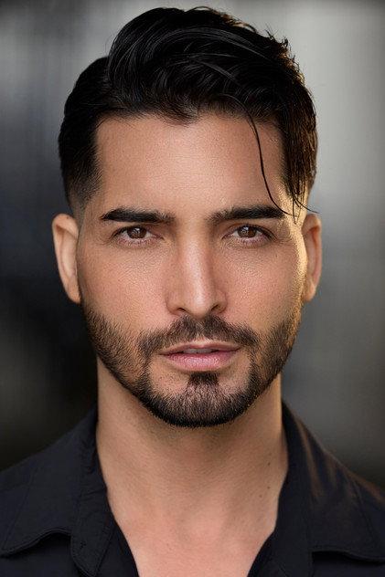 Gastón Brouet - Actor Profile Photo