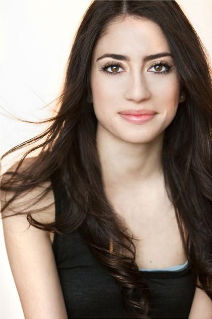 Ines Milans - Actor Profile Photo