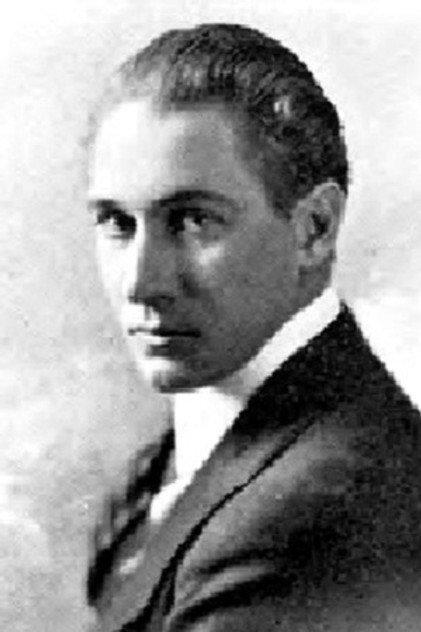 Earl Schenck - Actor Profile Photo