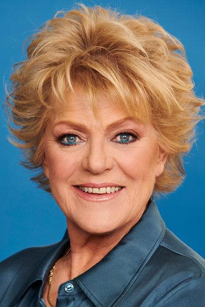 Simone Kleinsma - Actor Profile Photo