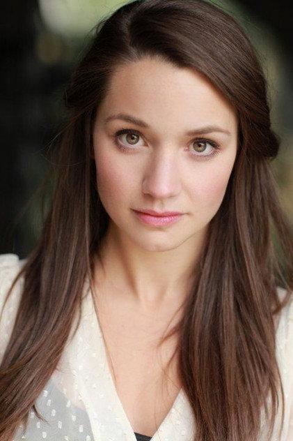Daisy Keeping - Actor Profile Photo