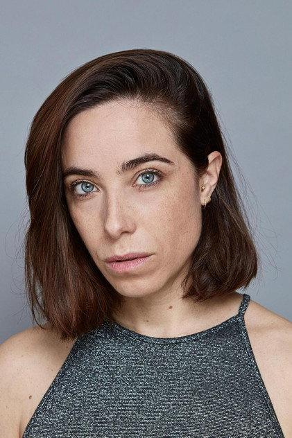 Cécile Geindre - Actor Profile Photo