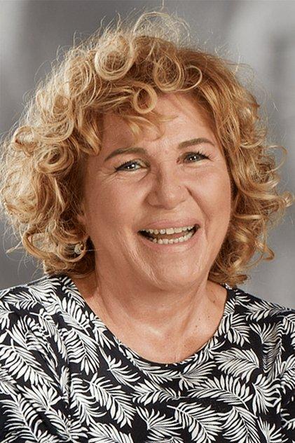 Gül Onat - Actor Profile Photo