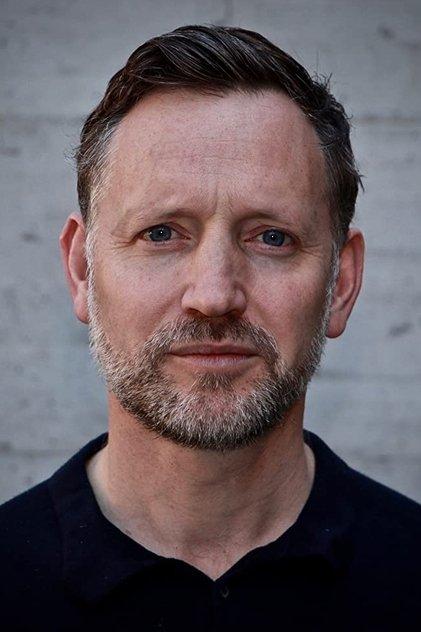 Rufus Wright - Actor Profile Photo