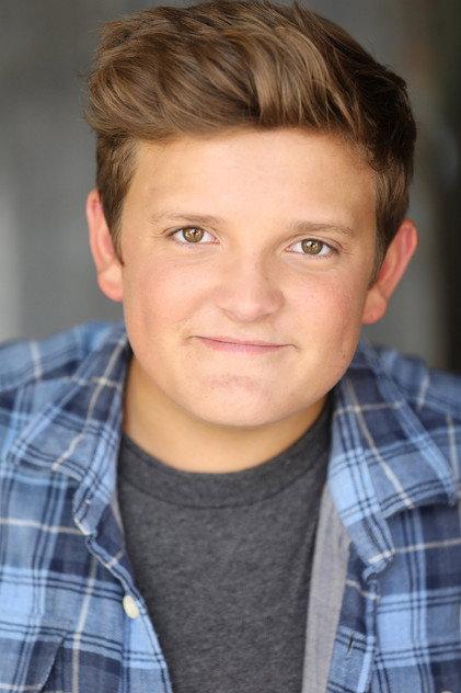 Gil De St. Jeor - Actor Profile Photo