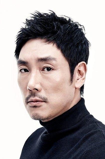 Cho Jin-woong - Actor Profile Photo