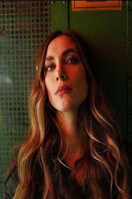 Nathalie Dudzik - Actor Profile Photo