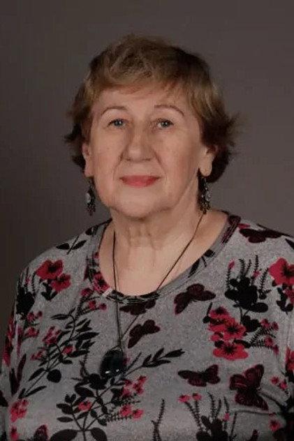 Galina Tikerpuu - Actor Profile Photo
