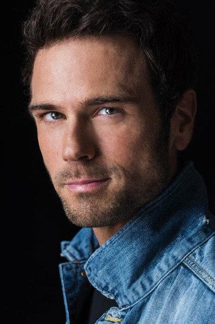 J.T. Hodges - Actor Profile Photo