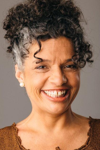 Larissa Siqueira - Actor Profile Photo