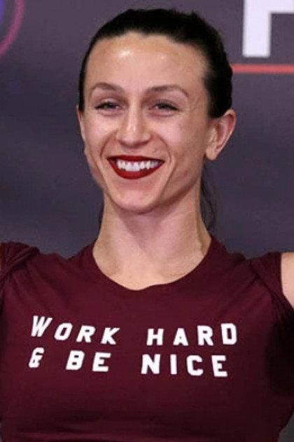 Tina Pettigrew - Actor Profile Photo