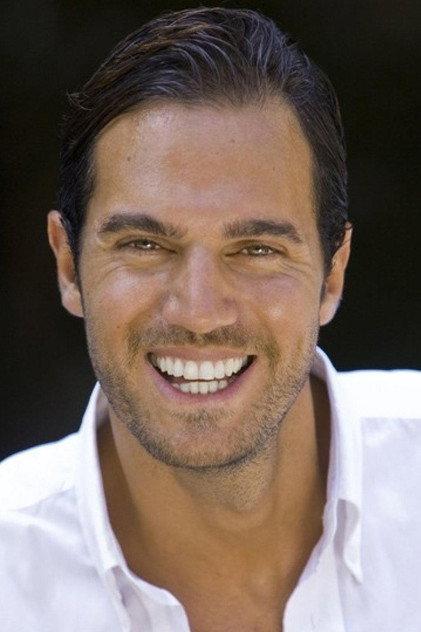 Cihan Toraman - Actor Profile Photo