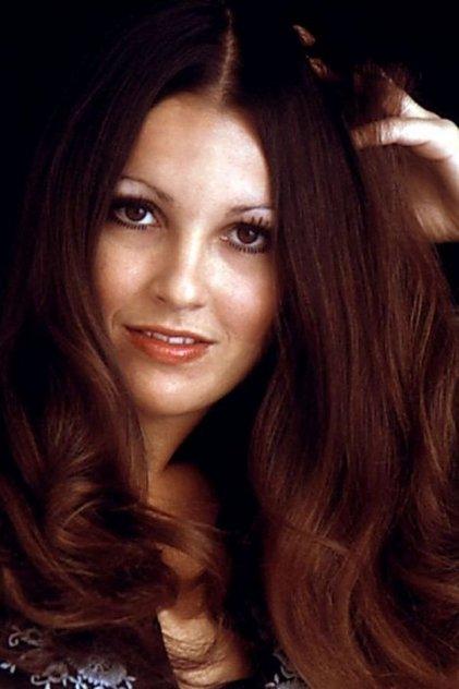 Laura Lyons - Actor Profile Photo