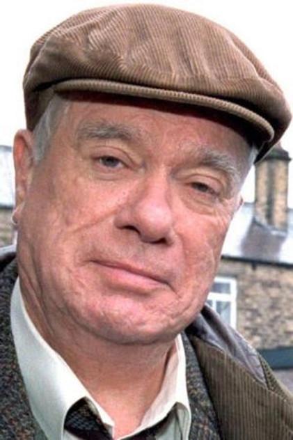 William Simons - Actor Profile Photo