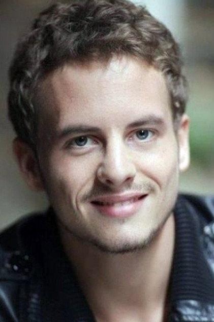 Rémy Carpentier - Actor Profile Photo