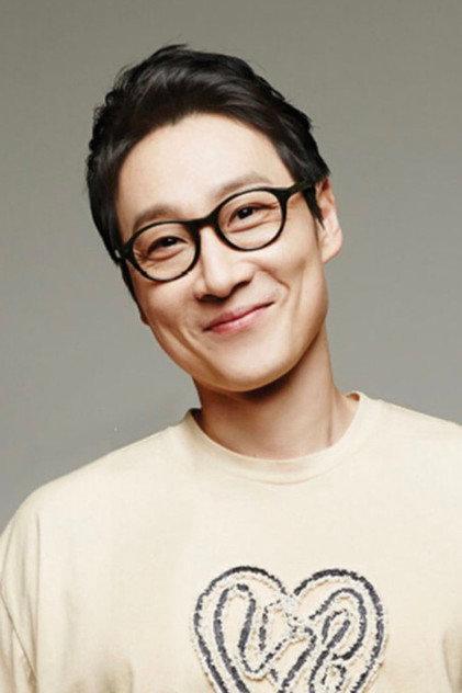 Lee Hwi-jae - Actor Profile Photo