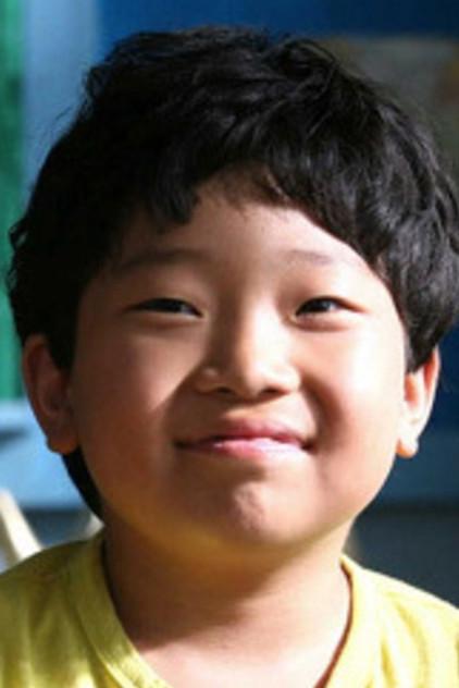 Choi Woo-hyuk - Actor Profile Photo