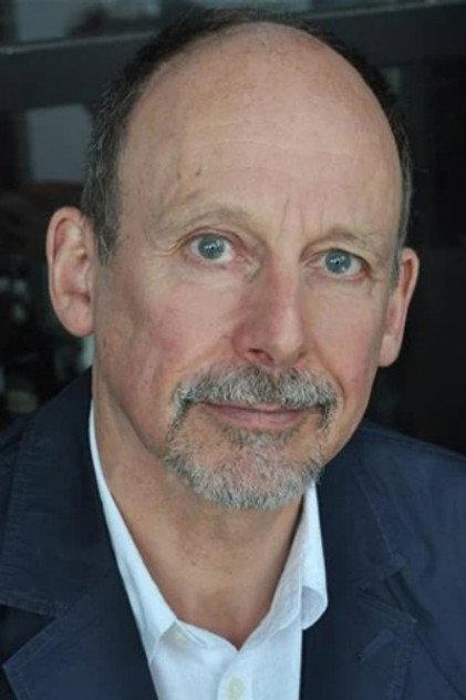 Simon Roberts - Actor Profile Photo