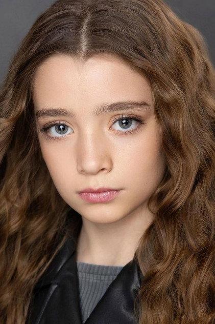 Emma Pearson - Actor Profile Photo