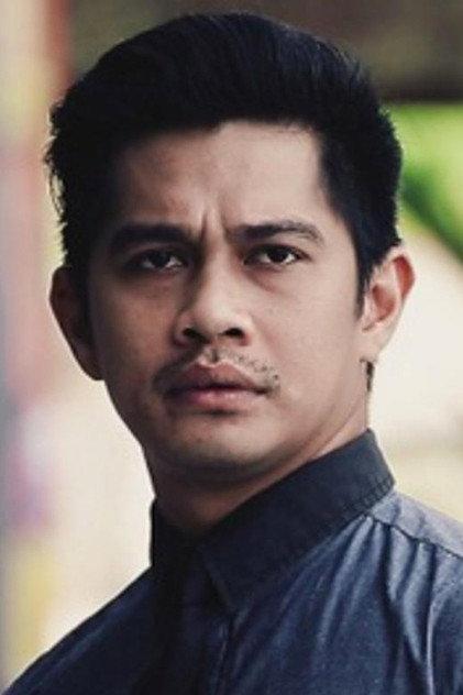 Fizz Fairuz - Actor Profile Photo