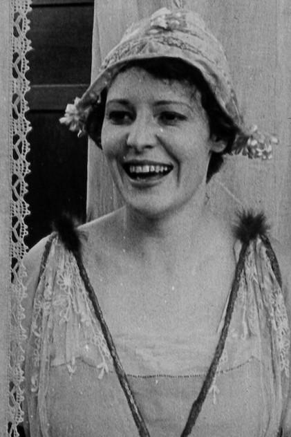 Charline Mayfield - Actor Profile Photo