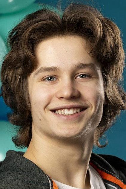 Kuura Rossi - Actor Profile Photo